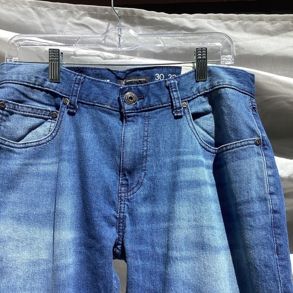 INC NWT slim straight blue comfort stretch jeans, size Waist 30 Length 32 - Picture 2 of 10